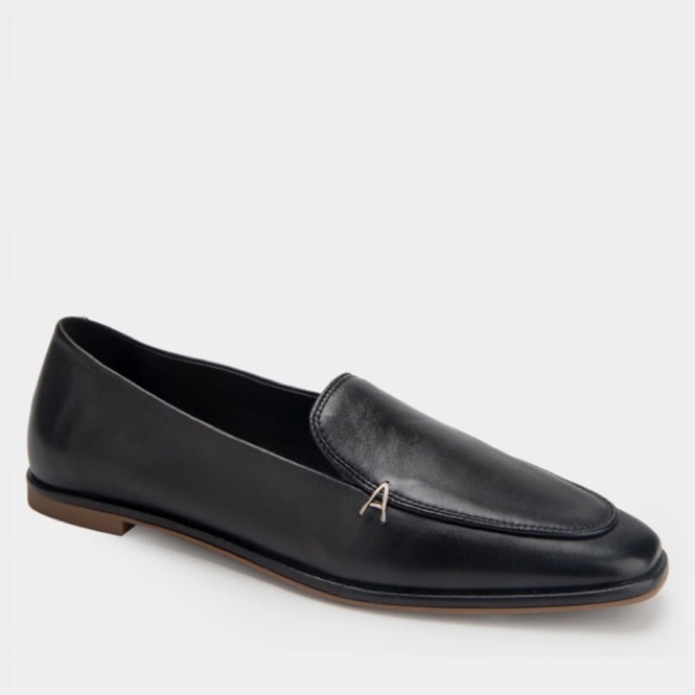 Old $ Aesthetic - Aerosoles Leather Loafer